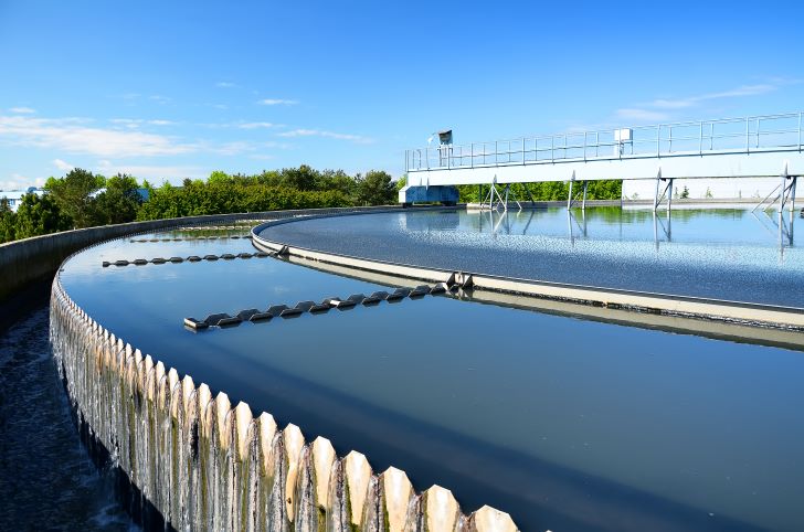 An urban wastewater treatment plant. Image Dmitri Ma/Shutterstock.