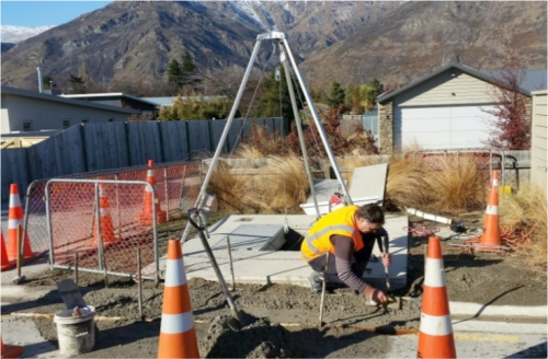 Installing a set of Uniqa ZUGOC100F 45kW 2 pole pumps in New Zealand.