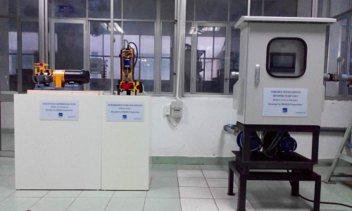 From left: The water supply unit, land pump cut model, and submersible pump cut model donated by Ebara.