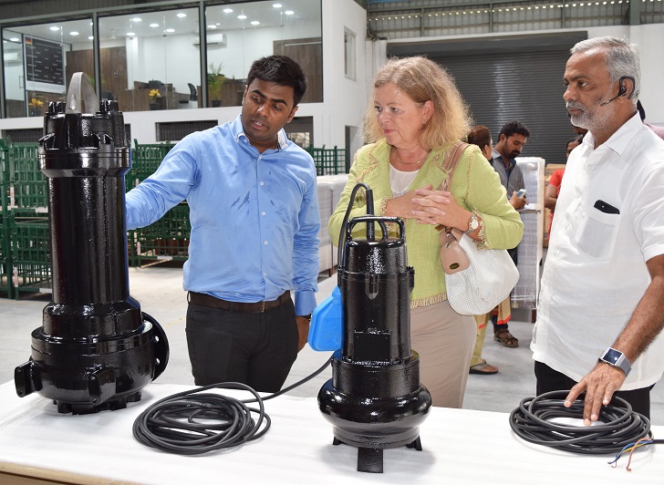 Left to right: Kanishka Arumugam, Karin Stoll and P Arumugam.