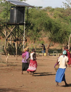 During the last few years, Grundfos has installed a large number of solar-driven pumping systems in and around schools and rural communities in Kenya. These systems now form the basis of the new LifeLink systems.