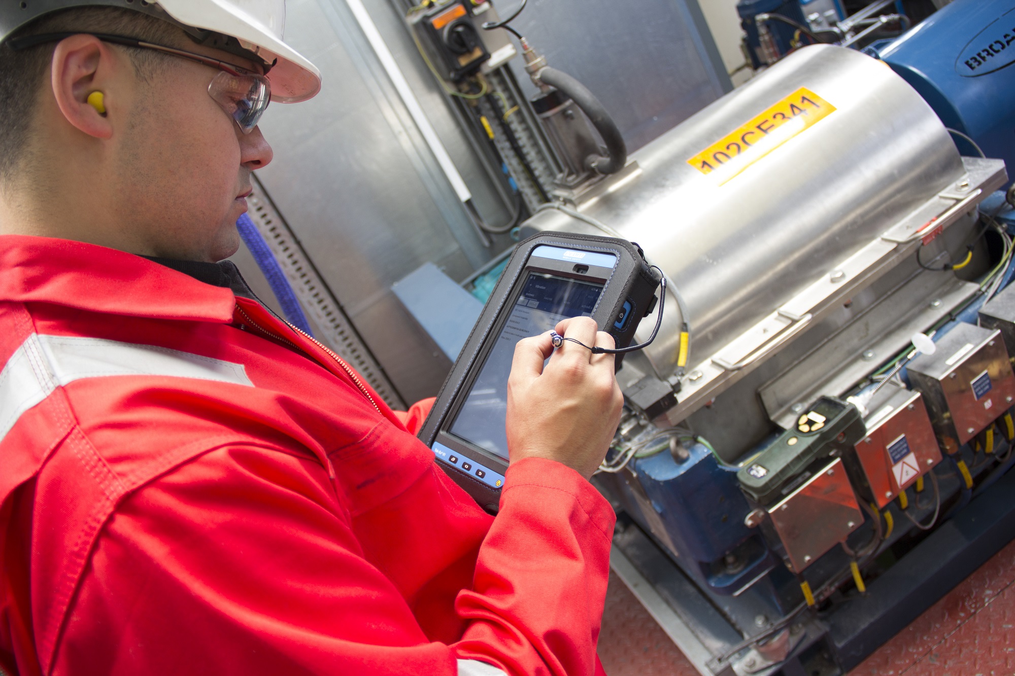 The condition monitoring system measures data including vibration, temperature, visual inspections, process parameters, lubrication management and basic oil analysis. (Image: AVT Reliability)