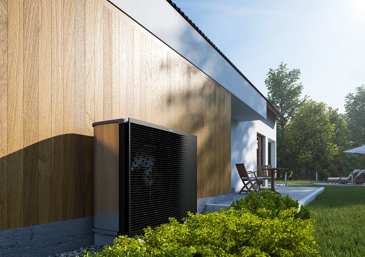 Newer generations of heat pumps are increasingly capable of high efficiencies, even at lower outdoor temperatures. (Image: Daikin)