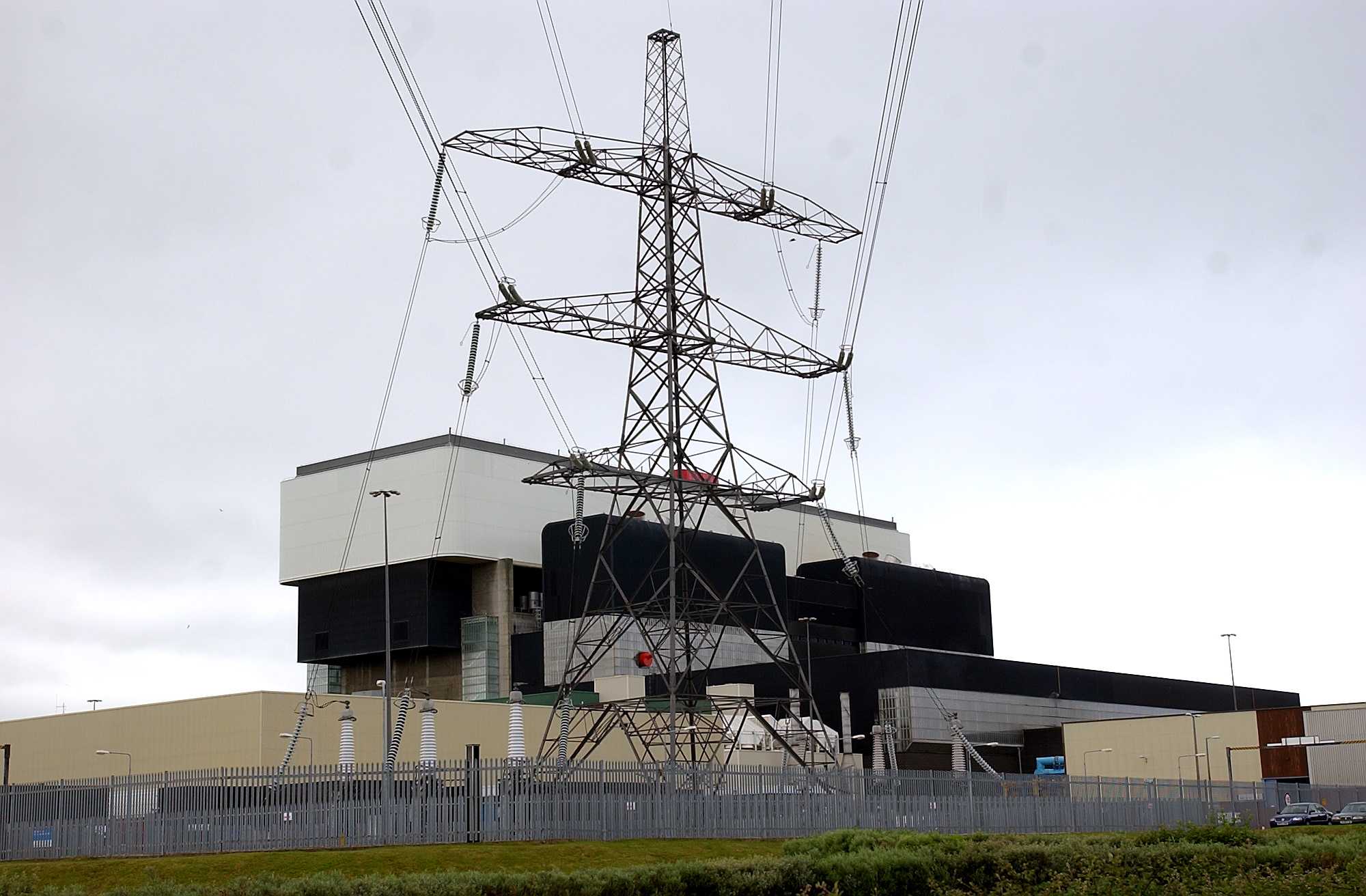 EDF Energy has awarded a contract for availability (CfA) to Sulzer for the maintenance and continued support of the boiler feed pumps at the Heysham 2 plant, near Morecambe in the North West of England. Photo Source: EDF Energy.