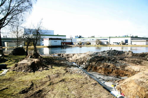 The view over the factory during construction.