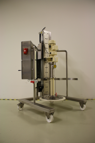 NETZSCH Dosing Technology's NBE 200 barrel emptying system, recently redesigned.