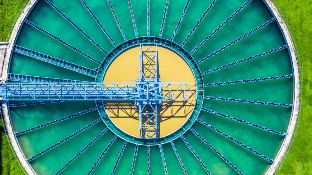 A circular clarifier