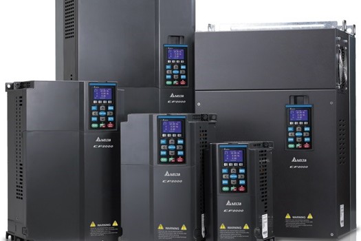 Five low-energy Delta CP2000 frequency drives drive the six underground well pumps and ensure that the water brought to the surface is transferred on to the higher tank. 