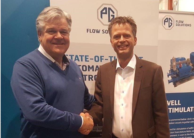 PG Flow Solutions' new CEO Steve Paulsen (right) and former CEO Roy Norum (left).