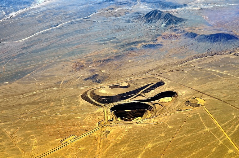 A general view of a mining camp in the Atacama Desert, Chile.  (Image: Jose L. Stephens/Shutterstock)