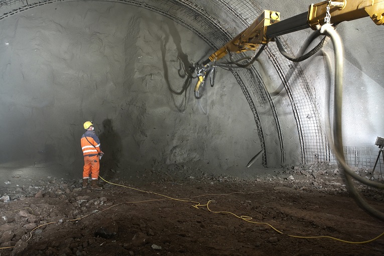 Dewatering in German tunnel project.