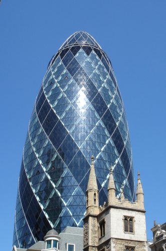 The Swiss Re ‘Gherkin’ in London, UK, where Danfoss drives power HVAC services throughout the building.