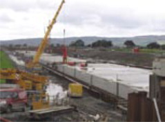 The five elements were pre-cast in a dry dock which was created north of the river.