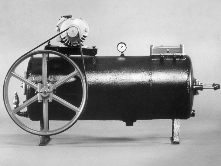 Foss 1, often called ‘the Pig’, was the first Grundfos pump built in 1945.