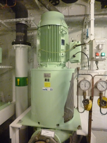 A KSB ILNA-200/330R cooling water pump with a 30 kW drive rating
© Hapag-Lloyd Cruises