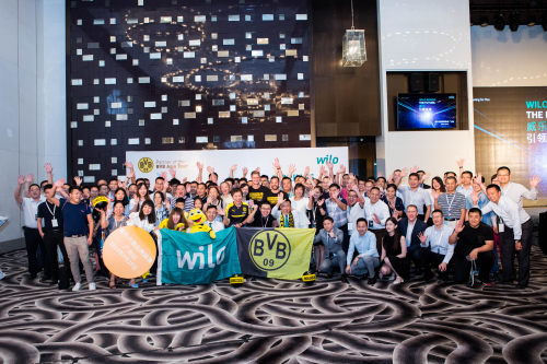 Wilo customers meet Borussia Dortmund players on Asia tour.