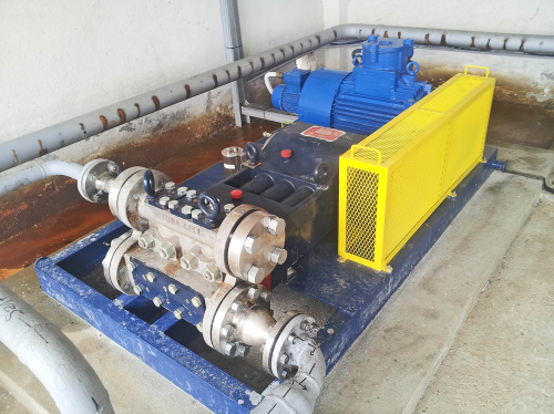 Hydra-Cell T8045 pump installation at a plant of OMV Petrom in Romania.