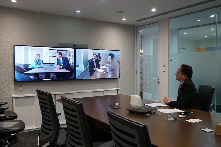 Michael Yao, Alibaba Group (right) and Astrid Nørgaard Friis and Rasmus Vad Andersen, Grundfos (on screen left).