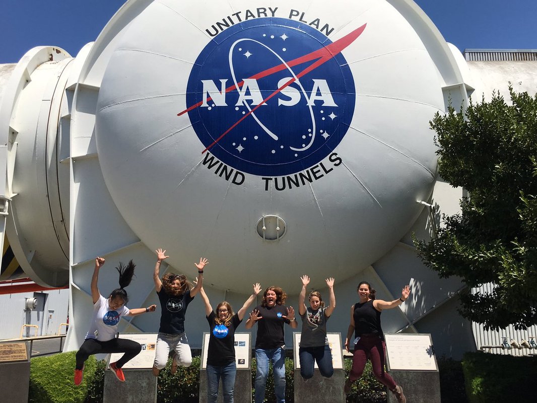 Women engineers at NASA enjoying INWED 2017.