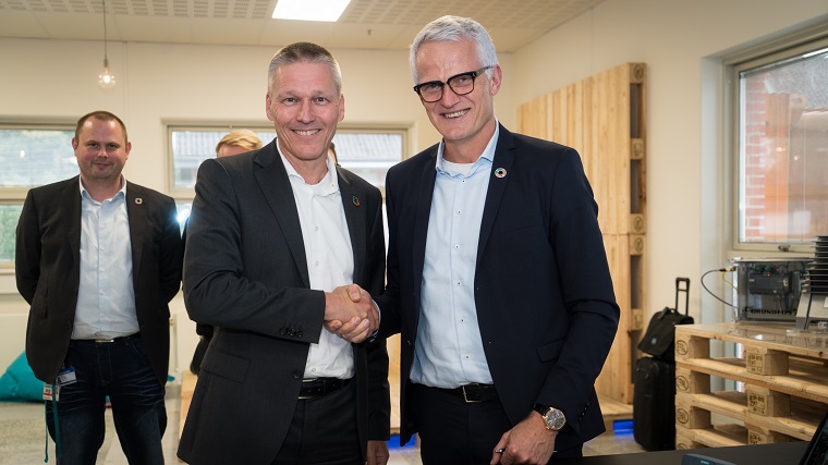 Siemens partners with Grundfos.